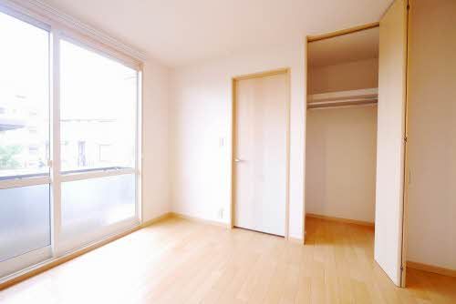 収納　洋室収納