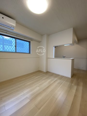 居室・リビング　エスポワール立葉