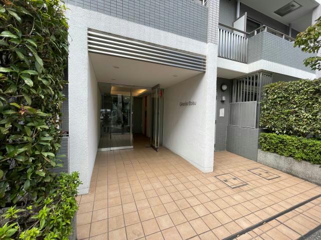 エントランス　エントランス部分