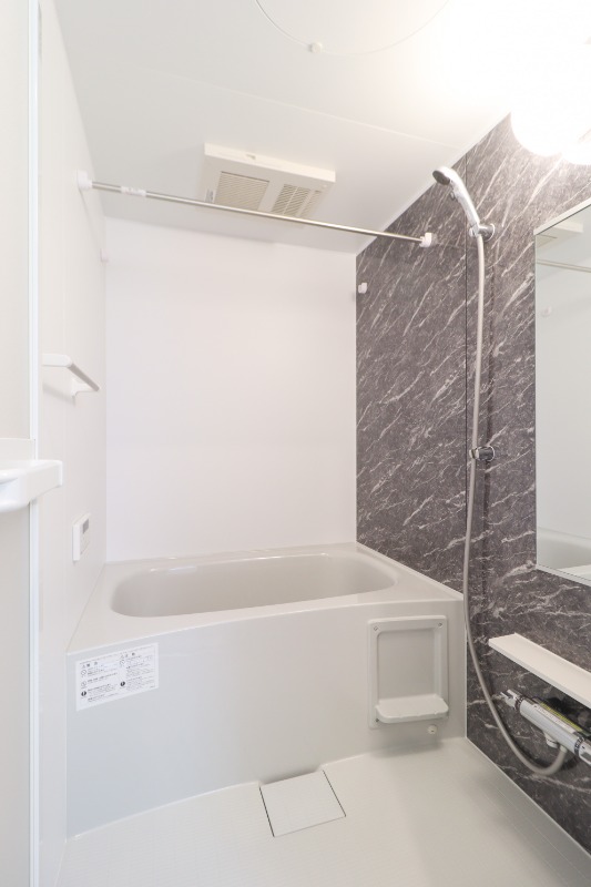 バス・シャワールーム　図面と現状に相違がある場合には現状を優先