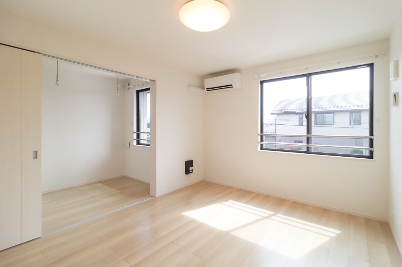 居室・リビング　図面と現状に相違がある場合には現状を優先