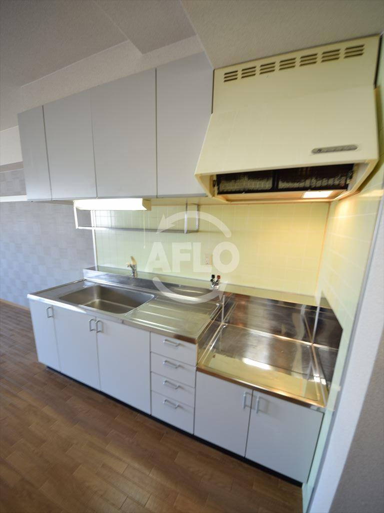 キッチン　サウスサイドなにわ筋　キッチン