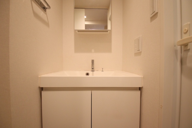 洗面設備　※別室の参考写真の為、現況優先です。