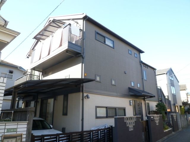 建物外観　★京王線と小田急線が使えます★