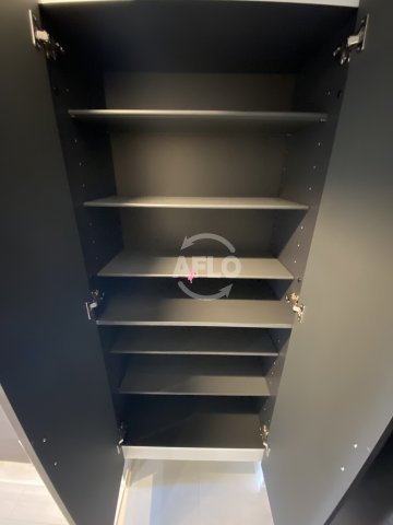 収納　ファーストフィオーレ大阪城イースト　シューズボックス