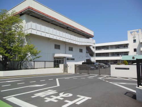 小学校　畝傍北小学校（小学校）まで566m