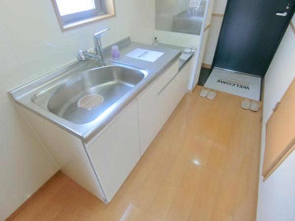 キッチン　写真は別のお部屋のイメージです　現況優先