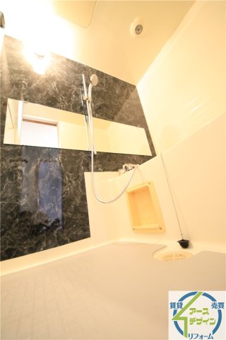 バス・シャワールーム　※類似写真
