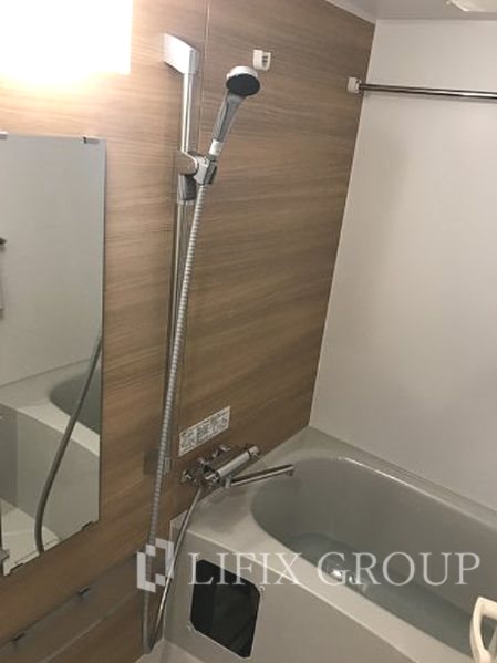 バス・シャワールーム　風呂