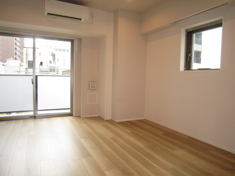 居室・リビング　★約9.6帖のスタジオタイプで広々使えます