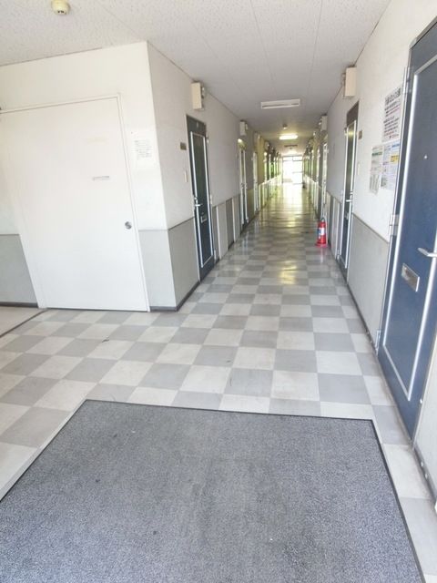 エントランス　♪広々としたエントランス♪