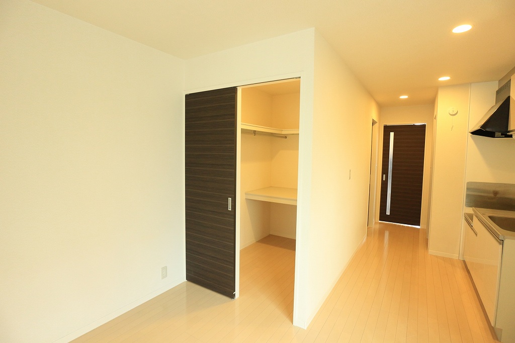 収納　大容量のウォークインクローゼット。