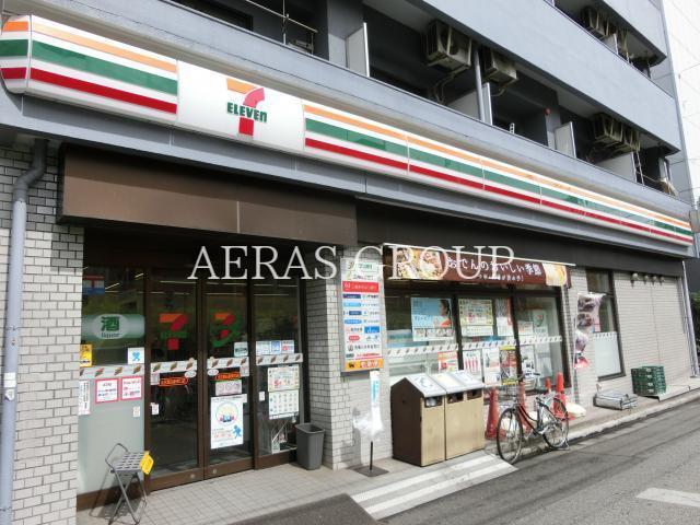 コンビニ　セブン-イレブン 北区駒込駅東口店（コンビニ）まで98m