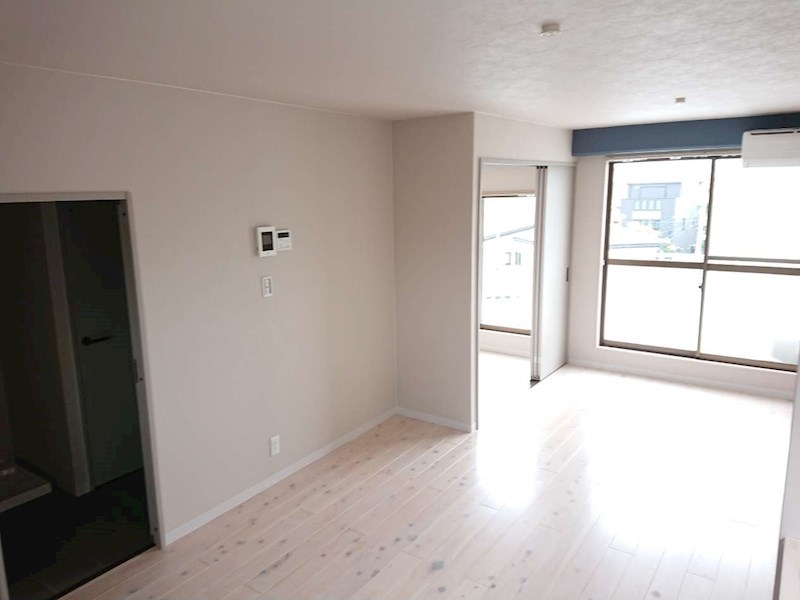 居室・リビング　別号室