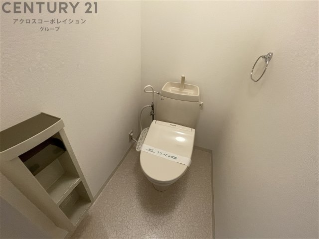 トイレ　ウォシュレット付きのトイレです♪