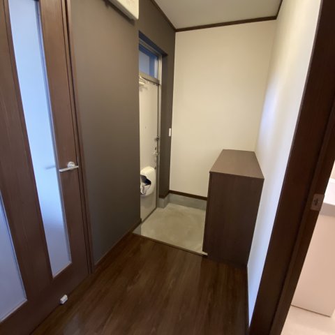 玄関　シンプルで使いやすい玄関です