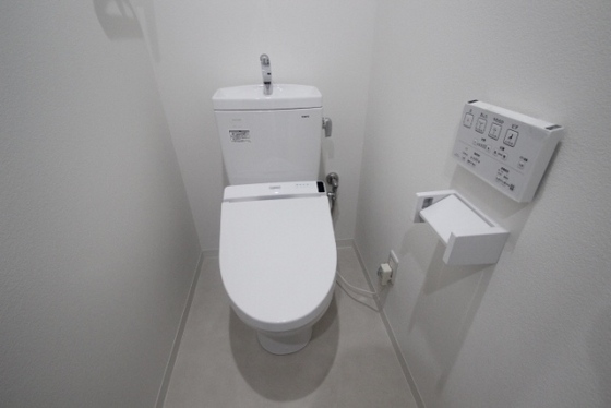 トイレ　※別部屋の写真です