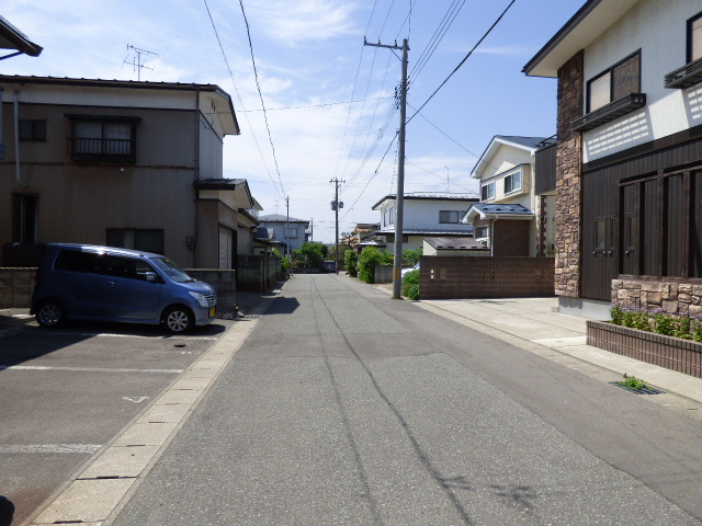 その他　前面道路（その他）まで0m