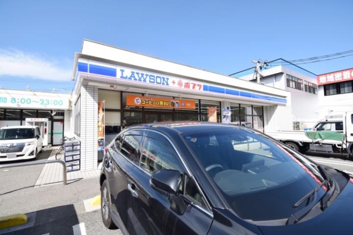 コンビニ　ローソン（コンビニ）まで1125m