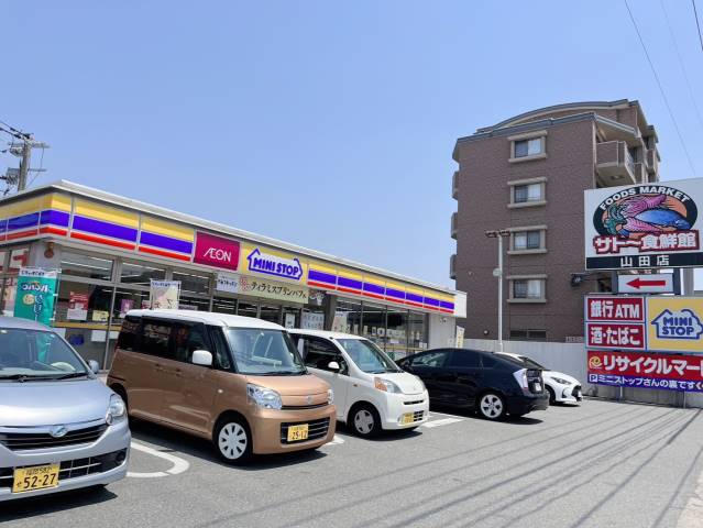 コンビニ　ミニストップ大野城山田店（コンビニ）まで478m