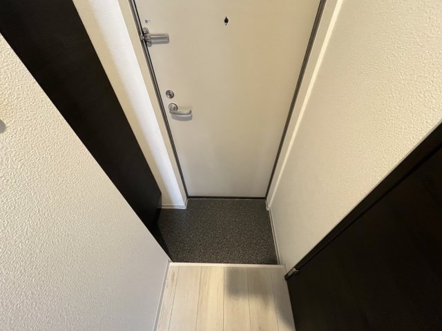 玄関　※同施工のイメージ写真となります。ご参考までにお願いいたしま