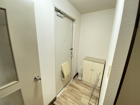 玄関　※別部屋の写真です
