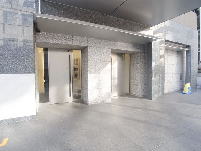 エントランス　★建物入口★