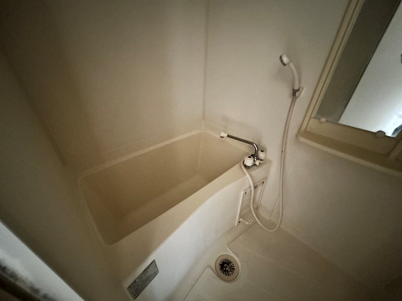 バス・シャワールーム　同物件別部屋