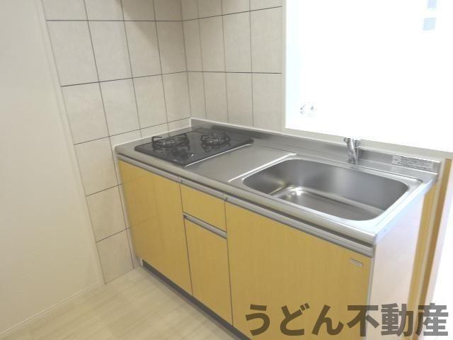 キッチン　うどん県のお部屋探しはうどん不動産へ うどんちゃんとLINE