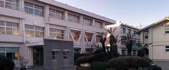 中学校　倉敷市立郷内中学校（中学校）まで540m