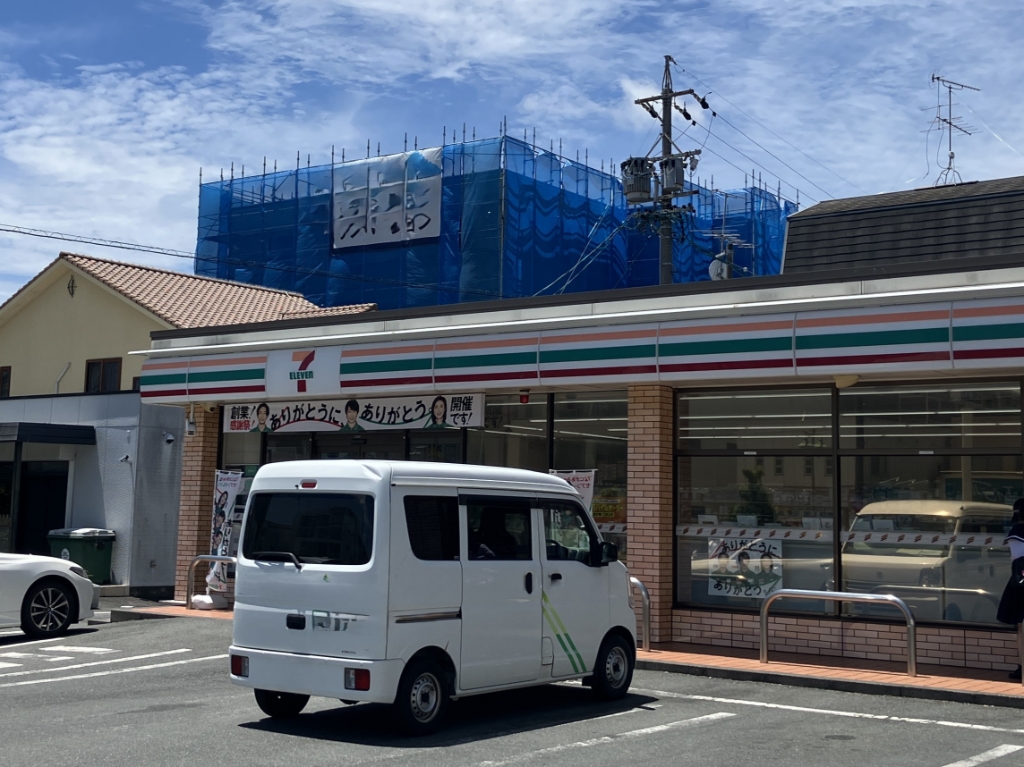 コンビニ　セブンイレブン 磐田ジュビロード店（コンビニ）まで413m
