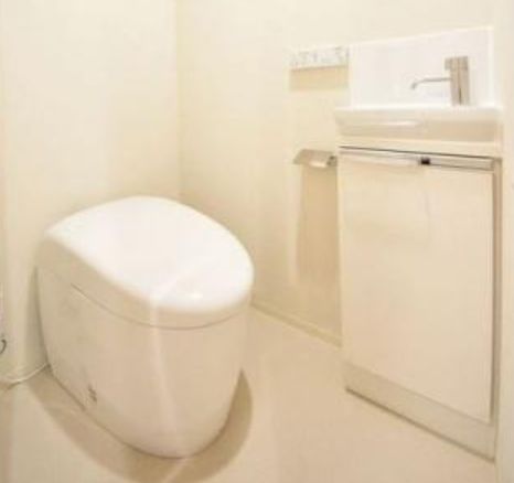 トイレ　ゆったりとした空間のトイレです