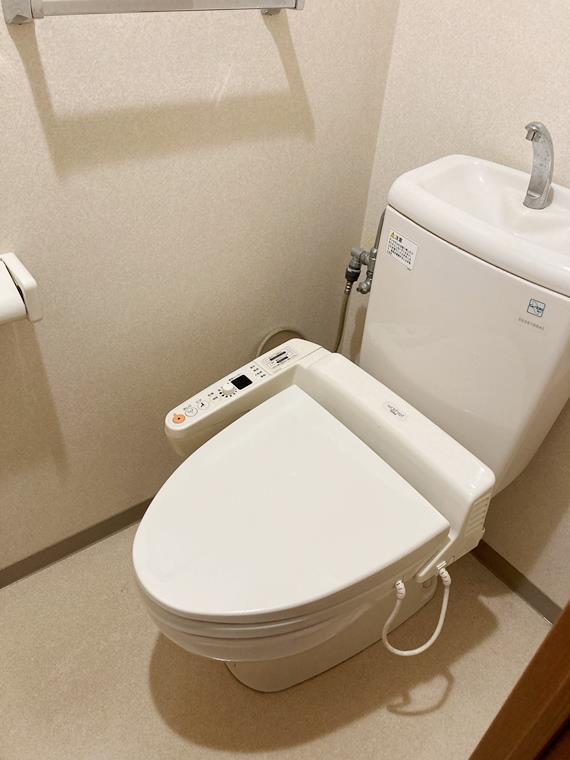 トイレ　他号室参考画像