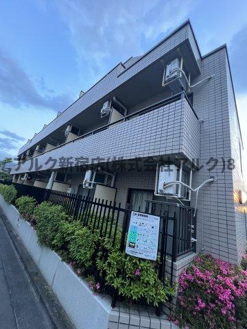 建物外観　外観は落ち着いています