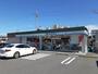 コンビニ　ファミリーマート鈴鹿中江島町店（コンビニ）まで2411m