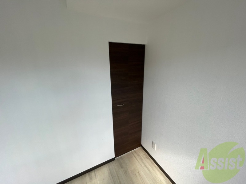 収納　寝室の収納です。部屋がすっきり片付きます。