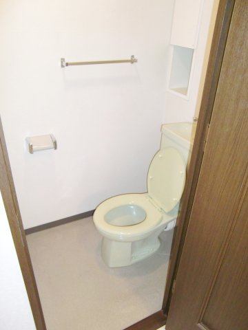 トイレ　トイレもきれいです