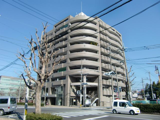 建物外観　外観は落ち着いています