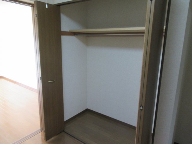 収納　サンプル
