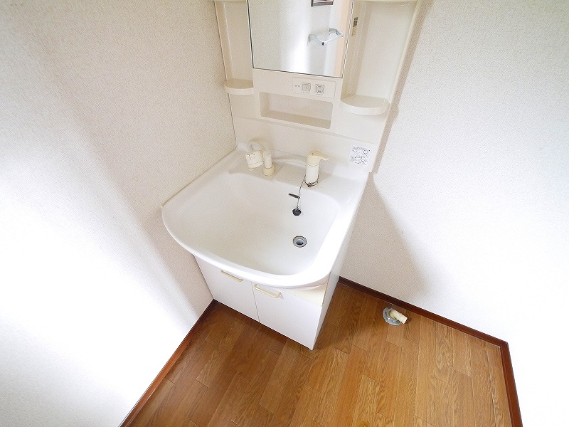 洗面設備　忙しい朝には欠かせない洗面所です