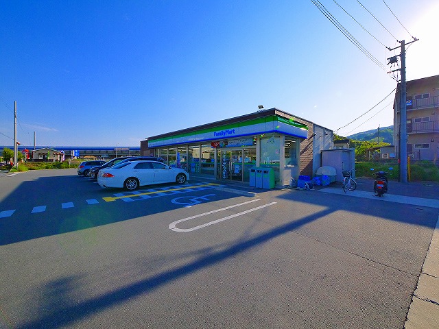 コンビニ　ファミリーマート　生駒壱分インター北店（コンビニ）まで467m