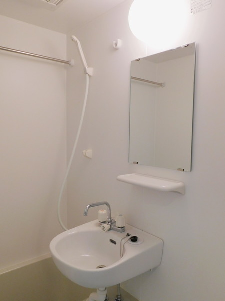 洗面設備　※同タイプ他部屋参考写真