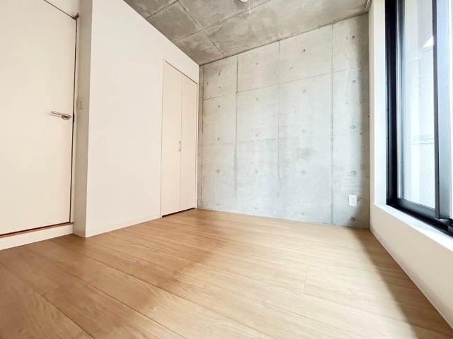 居室・リビング　※同タイプ他部屋参考写真