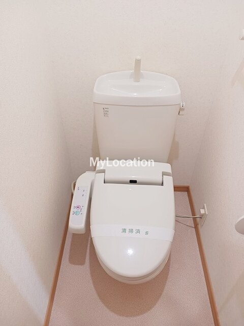 トイレ　☆清潔感のあるトイレです☆