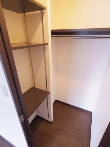 収納　プレジオ南堀江