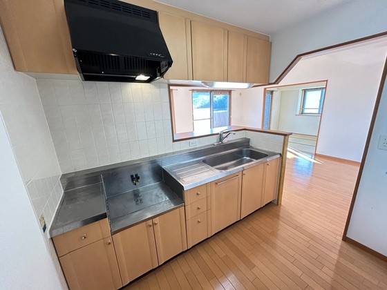 キッチン　※別部屋の写真です