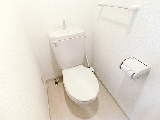 トイレ　※別部屋の写真です