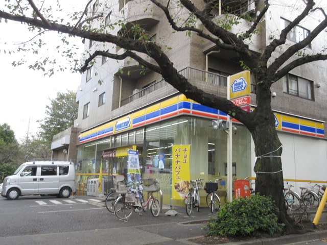 コンビニ　ミニストップ（コンビニ）まで499m
