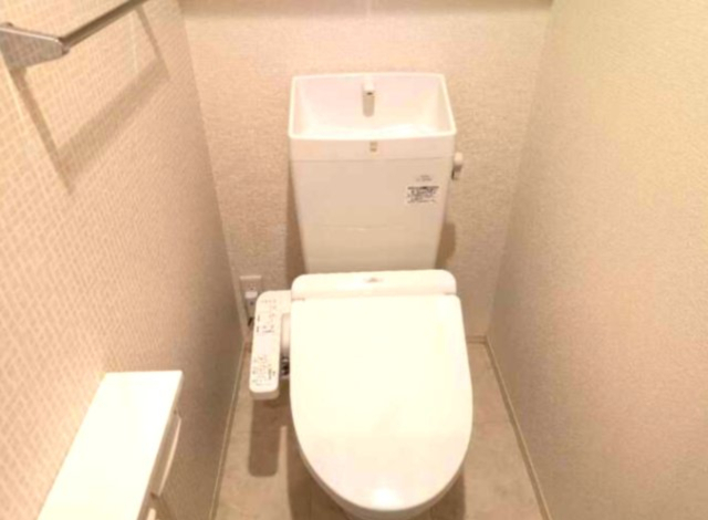 トイレ　※イメージ　同物件別号室の写真