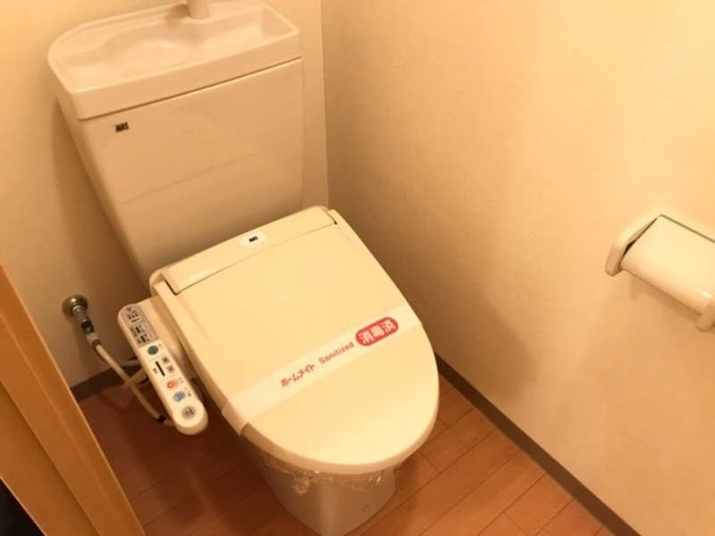 トイレ　図面と現状に相違がある場合には現状を優先
